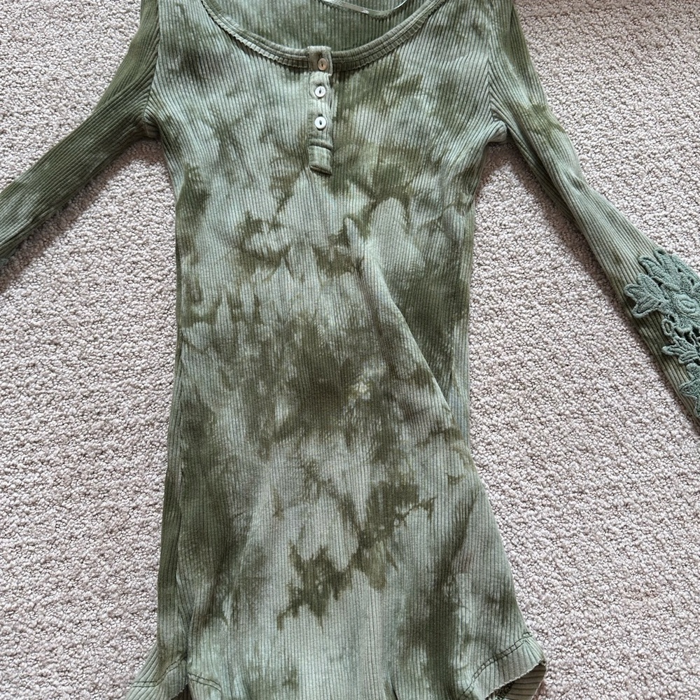 ODDY Olive Green Ribbed Scoop Neck Top